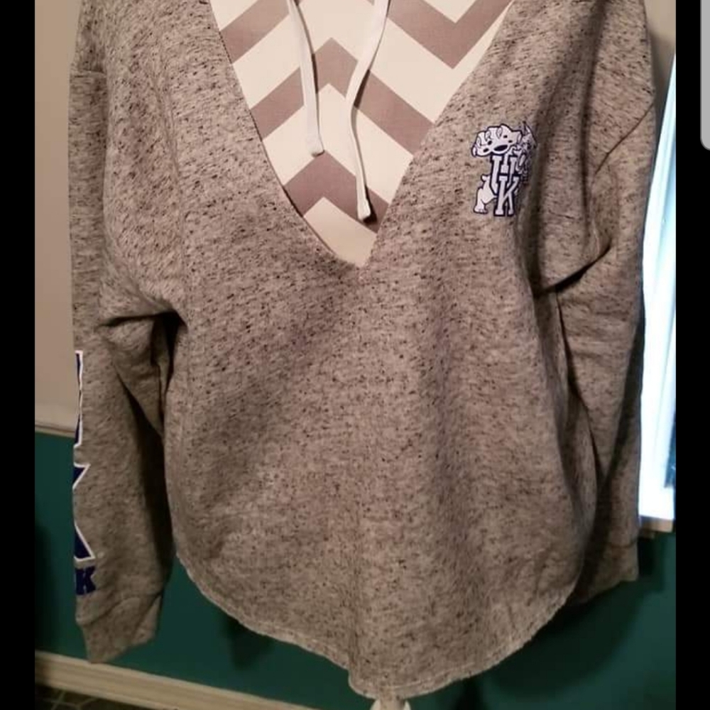 NEW, COLLEGIATE UK CHOKER NECK PULLOVER HOODIE - Picture 2 of 5